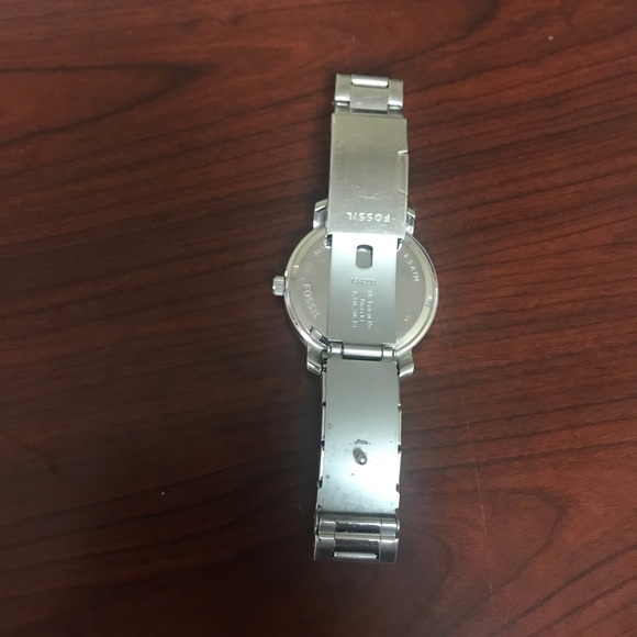 Silver Fossil Watch - Picture 4 of 4